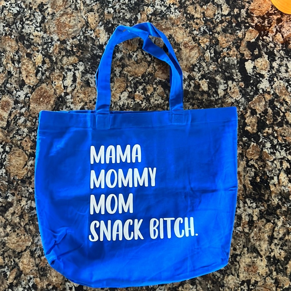 Mom snack tote